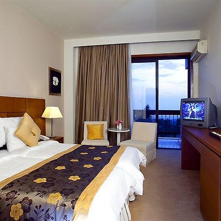 Nepheli Hotel Thessaloniki Buitenkant foto