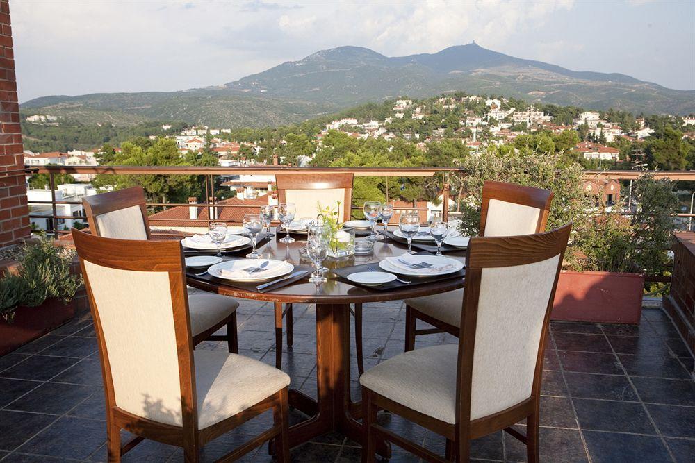 Nepheli Hotel Thessaloniki Buitenkant foto