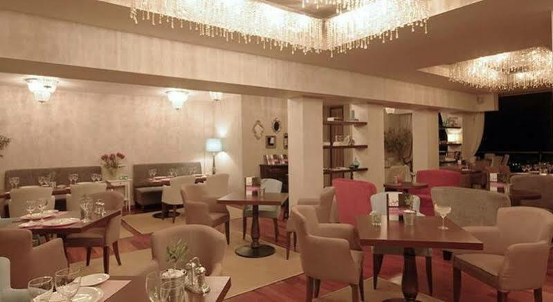 Nepheli Hotel Thessaloniki Buitenkant foto