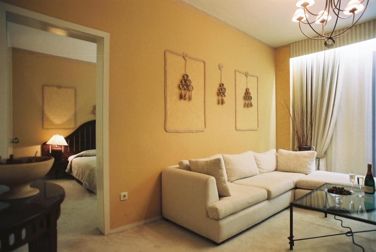 Nepheli Hotel Thessaloniki Buitenkant foto